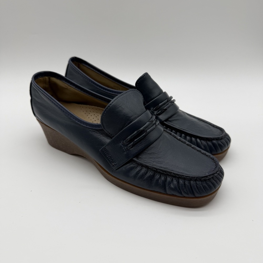 Vintage Sebago Women's Leather Penny Loafers Wedge Heel Made in USA Navy Size 7N